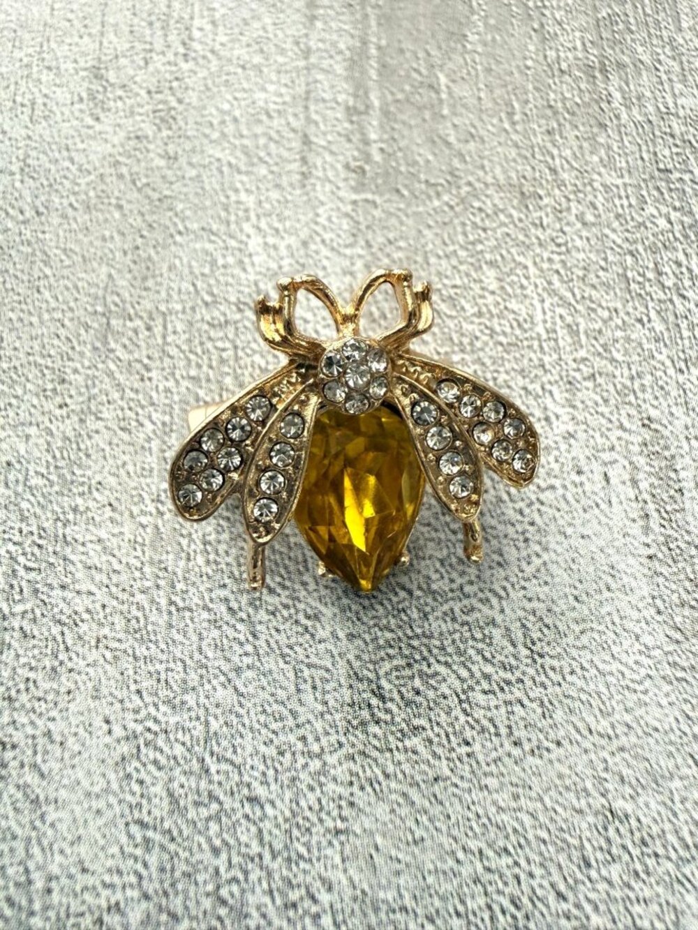 Gold Bee Brooch Yellow Rhinestone Body Clear Crystal Wings 2 Inches Pin Jewelry